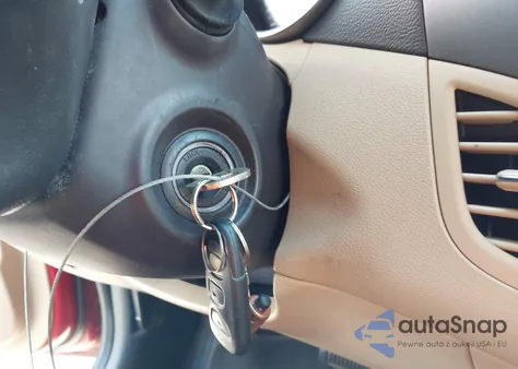 2011 Hyundai Elantra Limited (Ulsan Plant) z USA, uszkodzony, nr VIN KMHDH4AE9BU156752